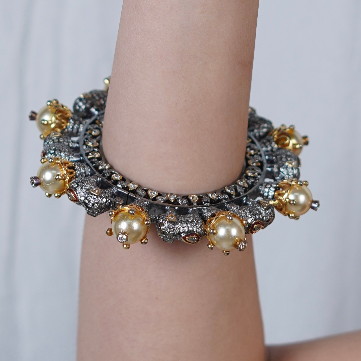 22K Gold Plated Fashion Bangle (Single)