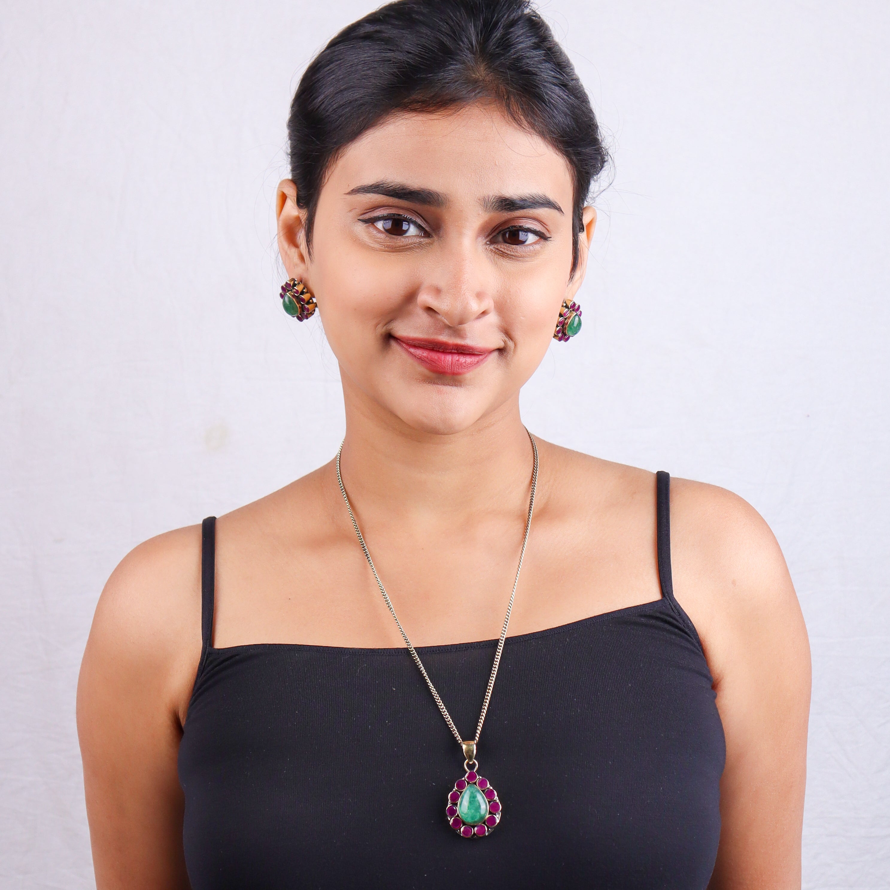 Brass Fashion Pendant & Earrings Set without Chain